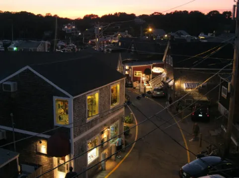 Ogunquit’s only Oceanfront Cottage on Private Ocean Beach – Perkins Cove, Maine