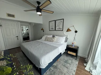 Florida Keys Chic Founders Park Soccer Fields附近的飯店