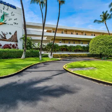 Full Kitchen Free WiFi, Garage Park, 2 OceanView Pools, Royal Sea Cliff #1 Kona