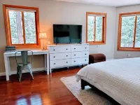 Mt. Rose Retreat Tahoe / Reno 5 BR 4 BA 마운트 로즈 서밋 주변 호텔