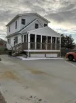 2 Story Beach House with full screen porch - Short walk to beach