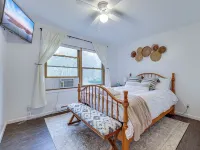 3 BED / 2 BATH HOME WITH BOAT SLIP - STEPS TO LAKE WALLENPAUPACK