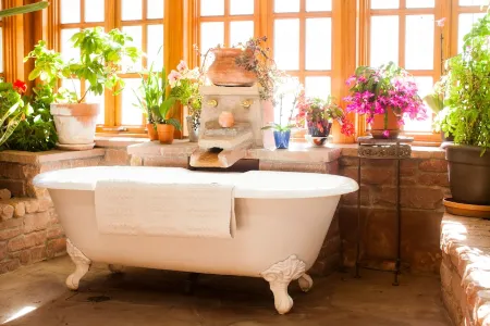 Scenic Creekside Pet Friendly Ranch House with 5 Cabins and Sauna. Отели в г. Гарфилд