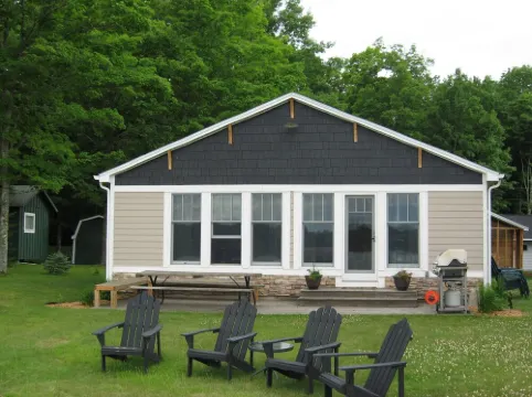 Private, Renovated Lakefront Cottage, Lake Namakagon, Chequamegon Nat. Forest