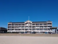 Beautiful Ocean Front Condo