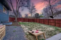 Clean Cozy Chic - Easy Access to Denver - Great for Families Hotels near 88th Mall