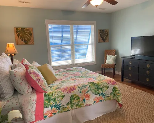 Oyster Shack by the Bay / 4 minutes to Morehead City Waterfront/Big Rock Landing Hotele w: Morehead City