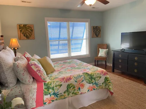 Oyster Shack by the Bay / 4 minutes to Morehead City Waterfront/Big Rock Landing