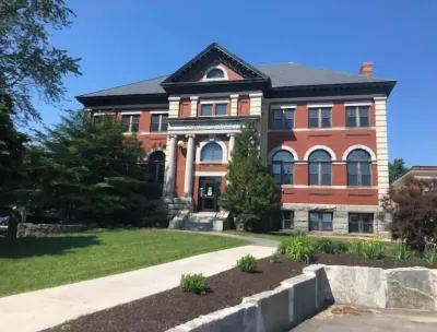 A Skip to Portsmouth-UNH-Durham Hotels in der Nähe von Willand Pond Trail