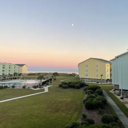 Updated Oceanview Surf City Condo with Pool and Private Beach access