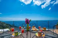 L'INCANTO House on the Amalfi Coast.  Spacious and wonderful terrace overlooking the sea Hotels in Furore