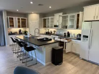 New 4B Home / Sequoia, EV, +More - キッチン