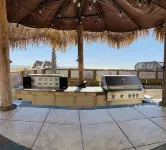 Luxury Beachfront Destin.  Sleeps 29 - 8Br with Pool, Hot Tub & Game Room