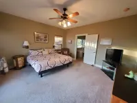 Fox Den- MAGNIFICENT Lake View! 5 minute walk or drive to shoreline!