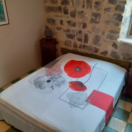 Gîte l'Escoussou 120m², 4 Bedrooms, Nature, Charm, Heated Pool, South Ardèche
