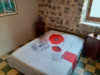 Gîte l'ESCOUSSOU 130m², 6p, 4ch, quiet, nature, heated pool, south Ardèche