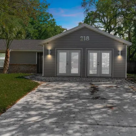 Adventure Coast Modern; 3/3 Pool w/ Firepit, Fenced, Heated Pool