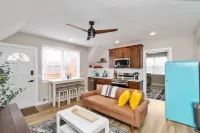 Welcome to the Boar's Nest, walking distance to Noblesville town square