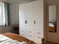 Sunny spacious. DHH, 3 bedrooms, 6 pers., NR, WLan, close to the beach, washer + dryer