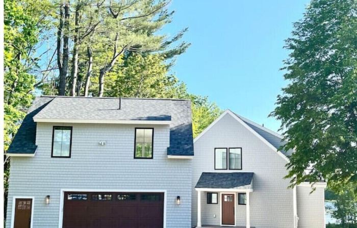4BD 4.5BA Pet-Friendly Riverfront Home
