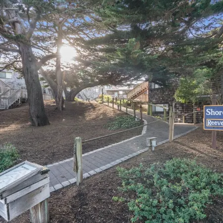 Serene & Modern~ Ocean Front View~ 2 Bd 2 Bth~1st Fully Remodeled