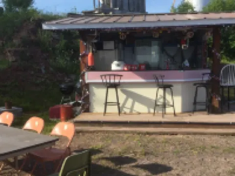 The Beachcomber at Dockside Resort - Near Bohemia and Trails