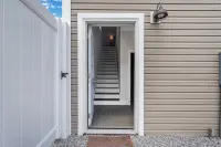 Charming Old Town Bluffton Carriage Home