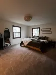 4 bed 2 1/2 bath home - easy hwy access