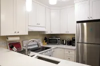 Newly renovated 2B/1b in Downtown