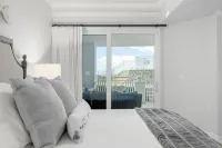 Beachfront Condo with King Beds, Pool, Hot Tub, Baby Gear & Beach Chair Setup!