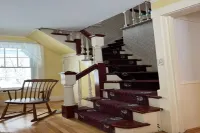 East Craftsbury, VT  historical. 9 bedroom 5.5 bath home . Hotels in Craftsbury