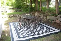 The West Quincy House: In Town with Sauna + Garage فنادق في هانكوك