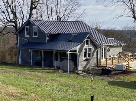 Relax with nature close to Historic Marietta and the Wayne National Forest.