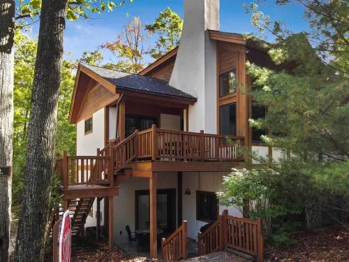 Freshly updated Luxury condo at Boyne Mountain Disciples Village.  616-822-4979