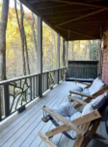 Mountain retreat by Lake Glenville: creekside, secluded, Cashiers - Glenville Hotels in Hamburg