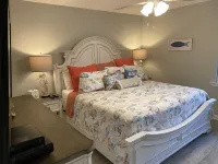 River Cottage on Crooked River - Country Houses