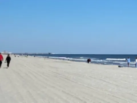 The Marlin at Gulf Stream invites you to relax with an Ocean Breeze.