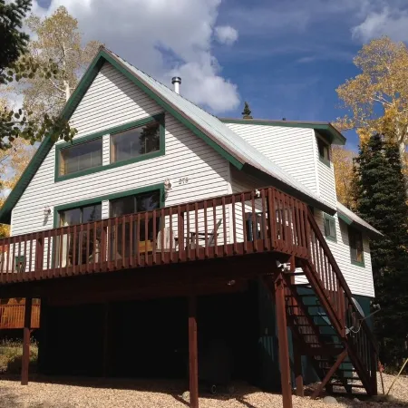 Mountain Cabin Perfect for Families!