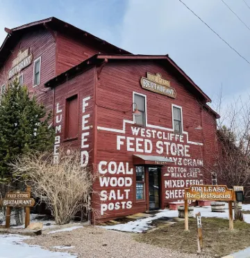 Historic Westcliffe Outpost Loft