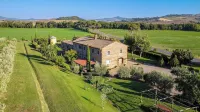 Agriturismo Palazzi Del Papa Hotels near Val d'Orcia