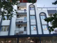 Karya Hotel