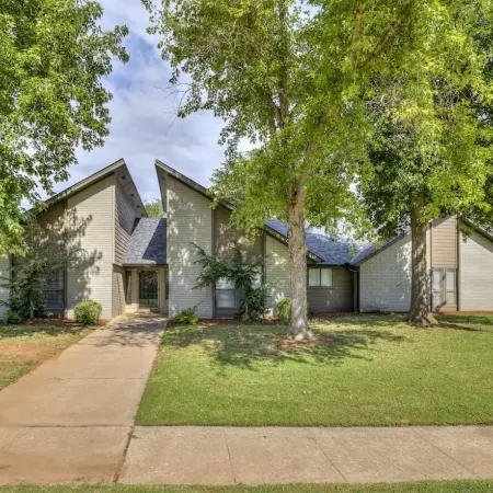 Welcome to your home-away-from home in the heart of Norman, OK!