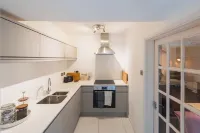 Gorgeous Garden Flat - Top Location