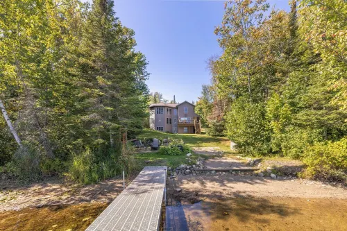 Family Cabin Near Mt. Itasca & Trails: Kayaks & Firewood Included