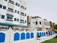 فيلات شاطئ صلالة بيتش بي آند بي Hotels near لؤلؤة الجزيرة - السعادة