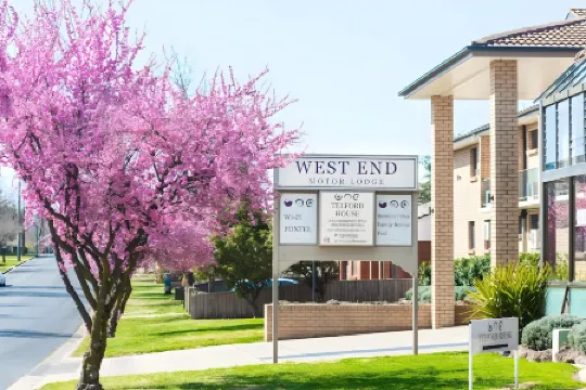 West End Motor Lodge