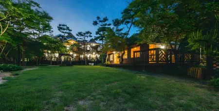 Very Special Trip Pension Отели в г. Капхён