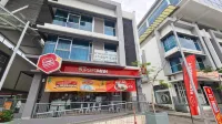 OYO 91123 De Melor Bangi Gateway Hotels in 