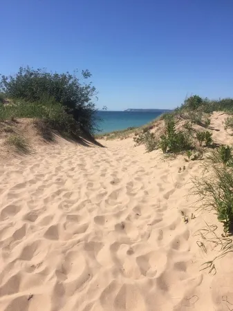 Beautiful Big Platte Lake Shared Waterfront Rental Home