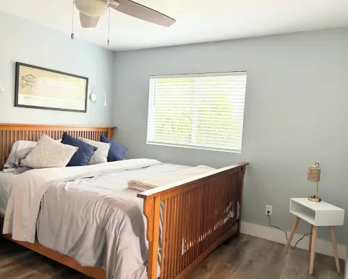 Bayside Casita Upgraded &In Town Hotels in Arcata